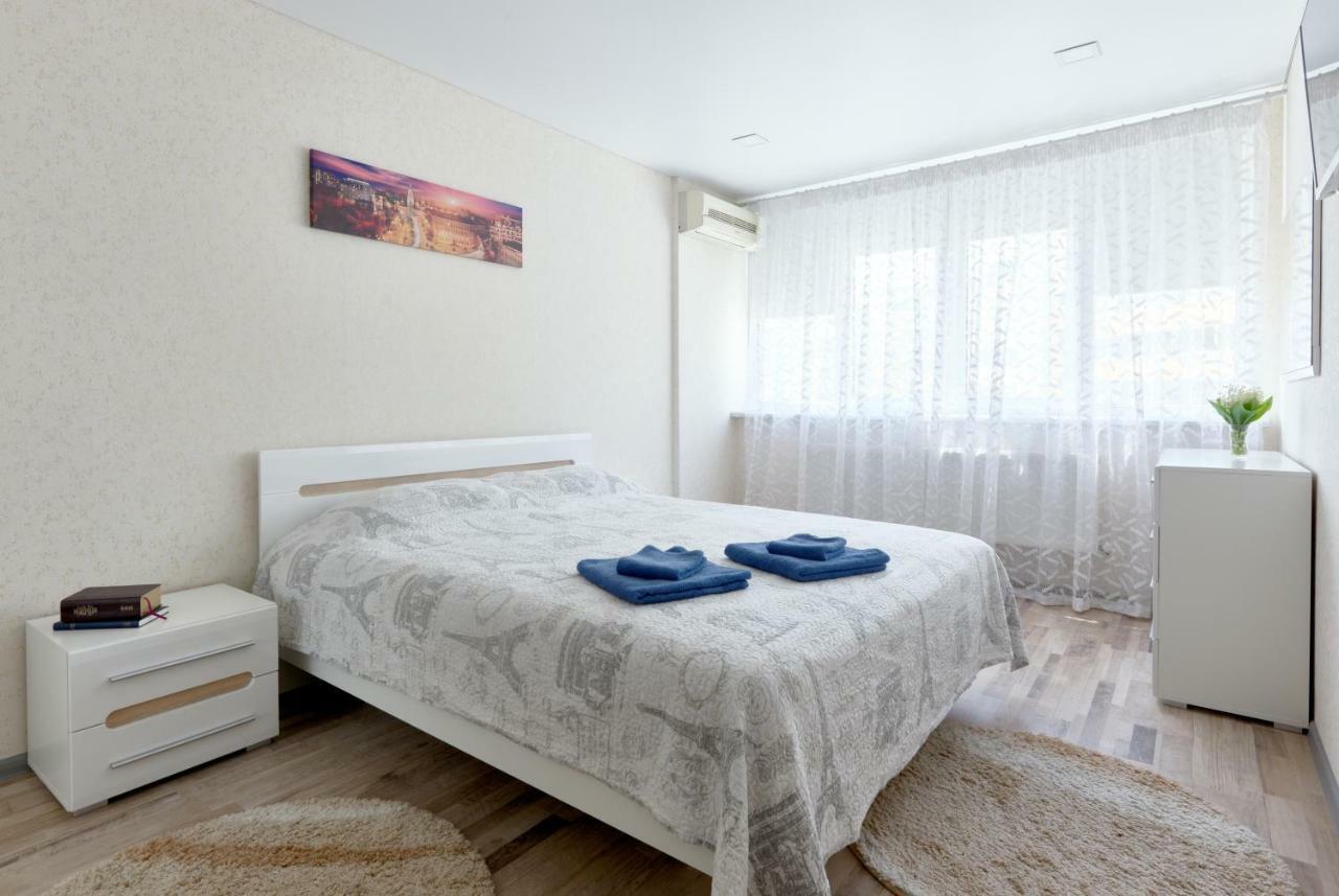 088 Apartment Near Airport Zhulyan 키예프 외부 사진